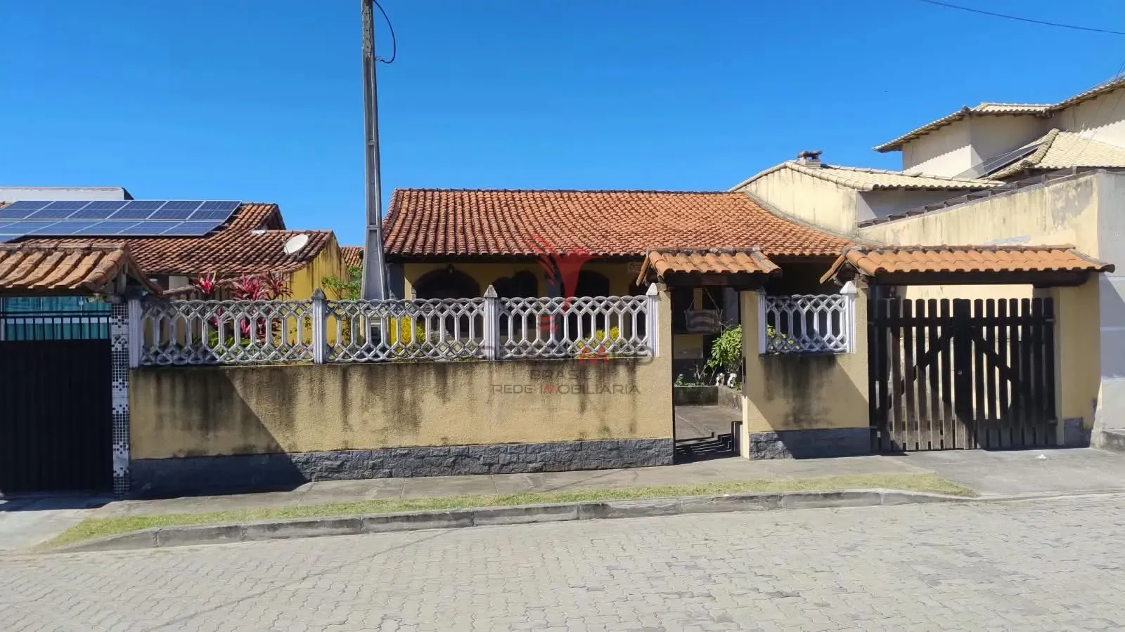 Foto do imóvel CASA LINEAR À VENDA EM SOPOTÓ, COM TERRENO AMPLO - R$ 400.000 em , 52 - Sopoto, Iguaba Grande - RJ