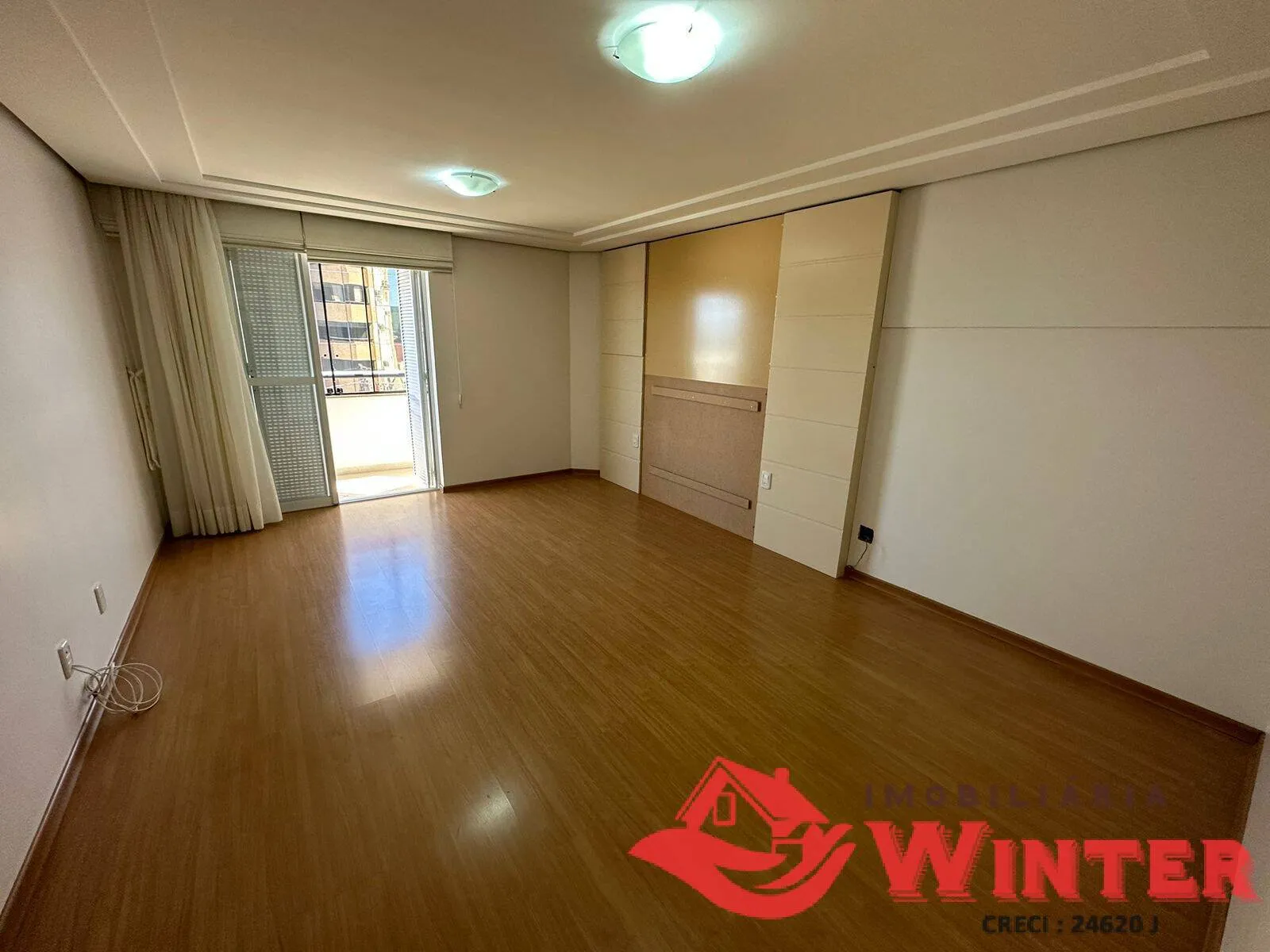 Imagem Lindo Apartamento no Centro de Feliz.
