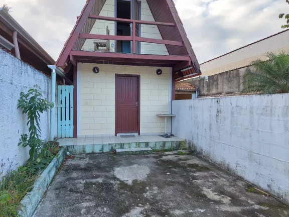 Imagem Casa na Estufa II com 02 dormitórios e chalé
