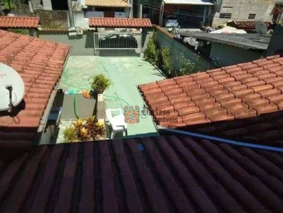 Imagem Sobrado com 4 dormitórios à venda, 230 m² por R$ 380.000 - Getuba - Caraguatatuba/SP