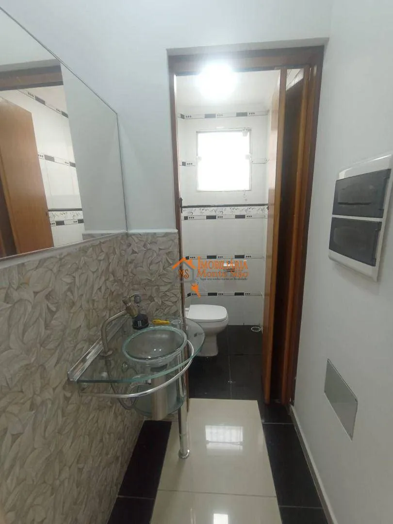 Imagem Sobrado com 3 dormitórios à venda, 150 m² por R$ 750.000,00 - Jardim Adriana - Guarulhos/SP