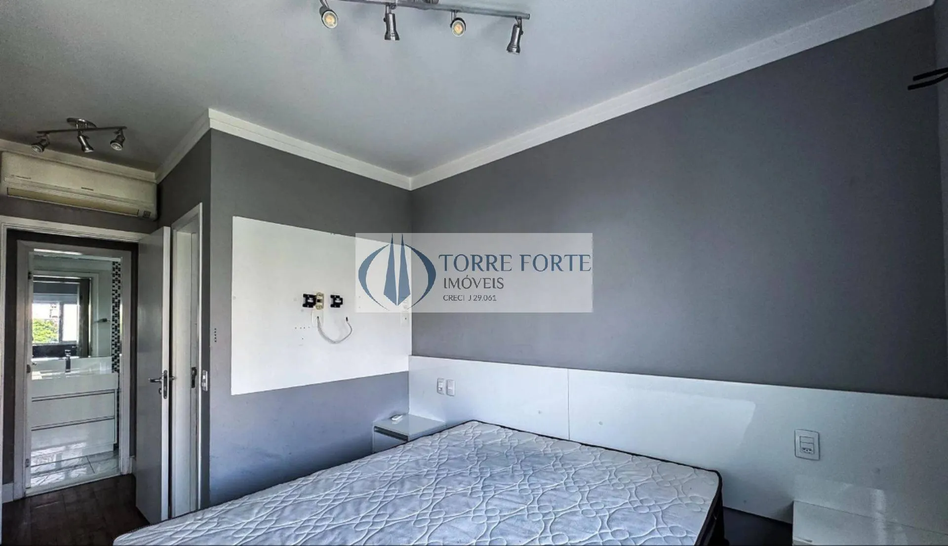 Imagem Lindo Apartamento com 2 dormitorios 1 suite 2 vagas na Vila Regente Feijó.