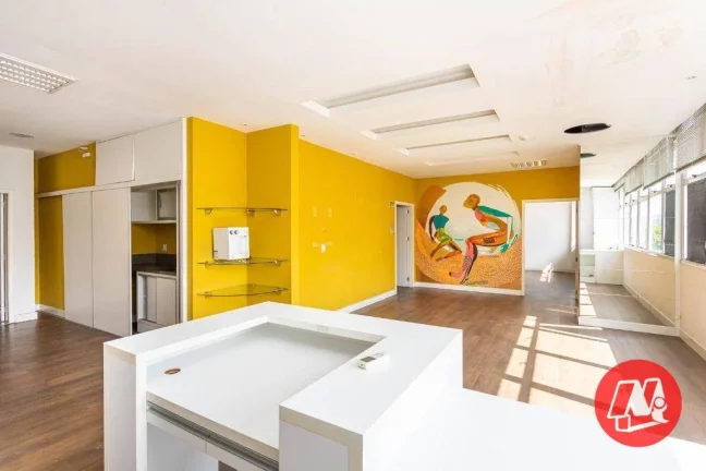 Imagem Aluga-se Sobreloja com 156 m² no Bairro Rio Branco - Porto Alegre/RS