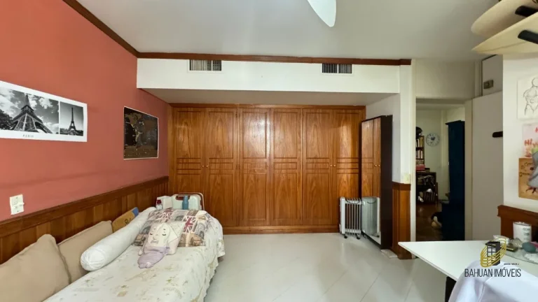 Imagem Apartamento de luxo na Vila Suzana, São Paulo-SP, com 4 suítes, 4 quartos, 3 vagas e 300m² de área. Venha conhecer!