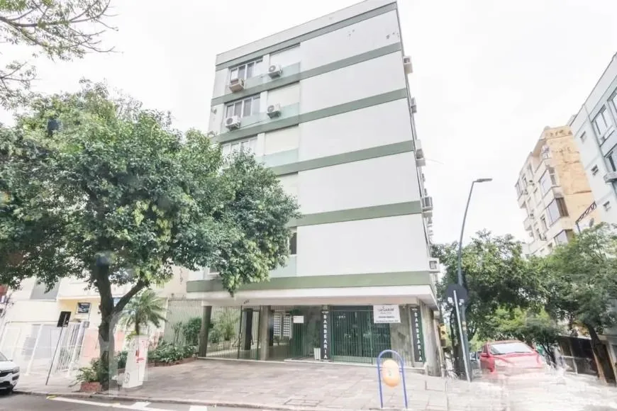 Imagem Apartamento com 3 Quartos e 2 banheiros à Venda, 120 m² privitivos com elevador