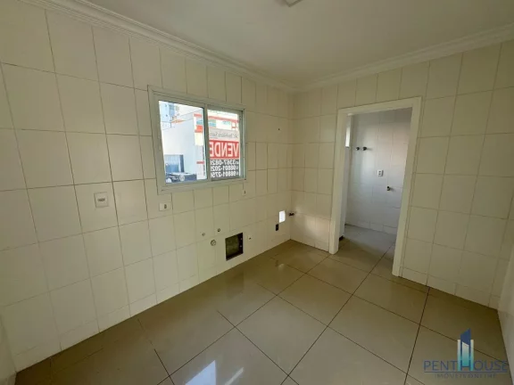 Imagem Apartamento Zona Central para Venda em Balneário Camboriú, CENTRO, 4 dormitórios, 2 suítes, 3 banheiros, 1 vaga