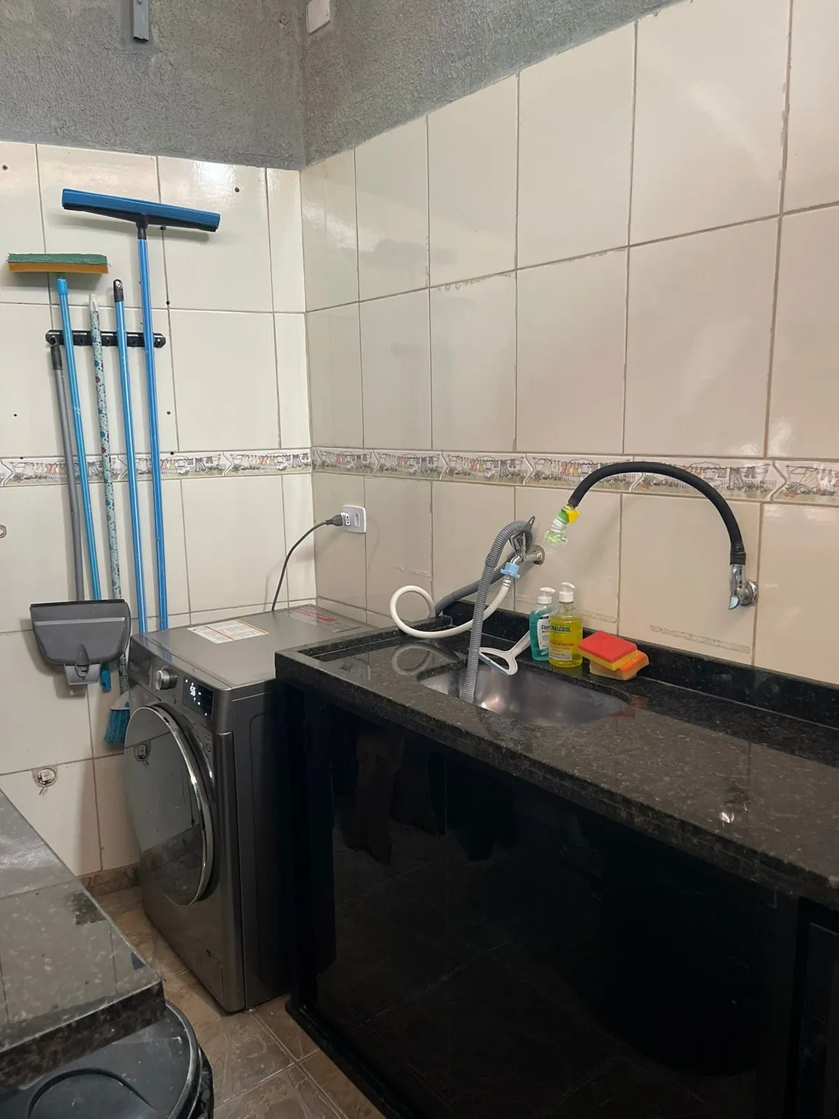 Imagem Excelente Casa no Bairro Cidade Jardim com 120m².