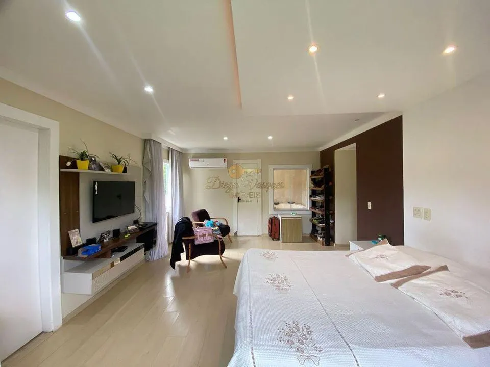 Imagem Casa para Venda em Guapimirim / RJ no bairro Cidade Jardim Guapimirim