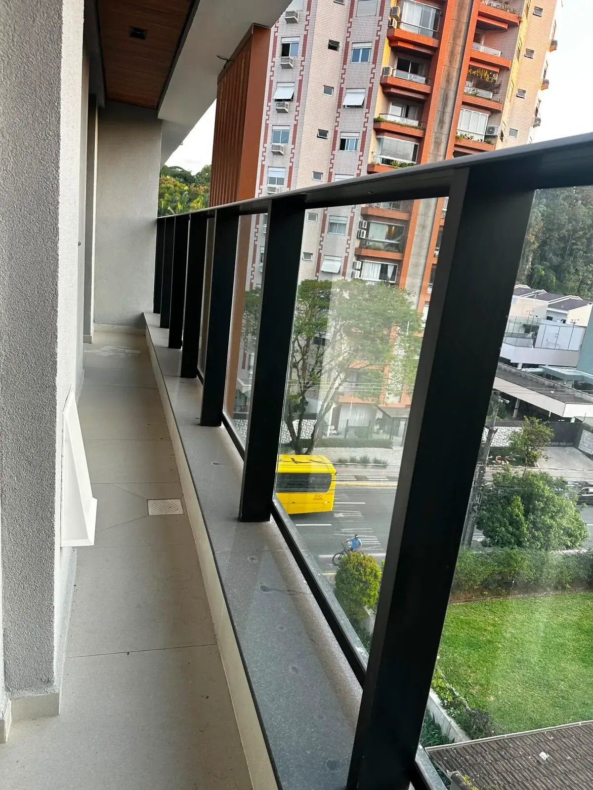 Imagem Apartamento com 3 Quartos à Venda, 84,25 m² em América - Joinville