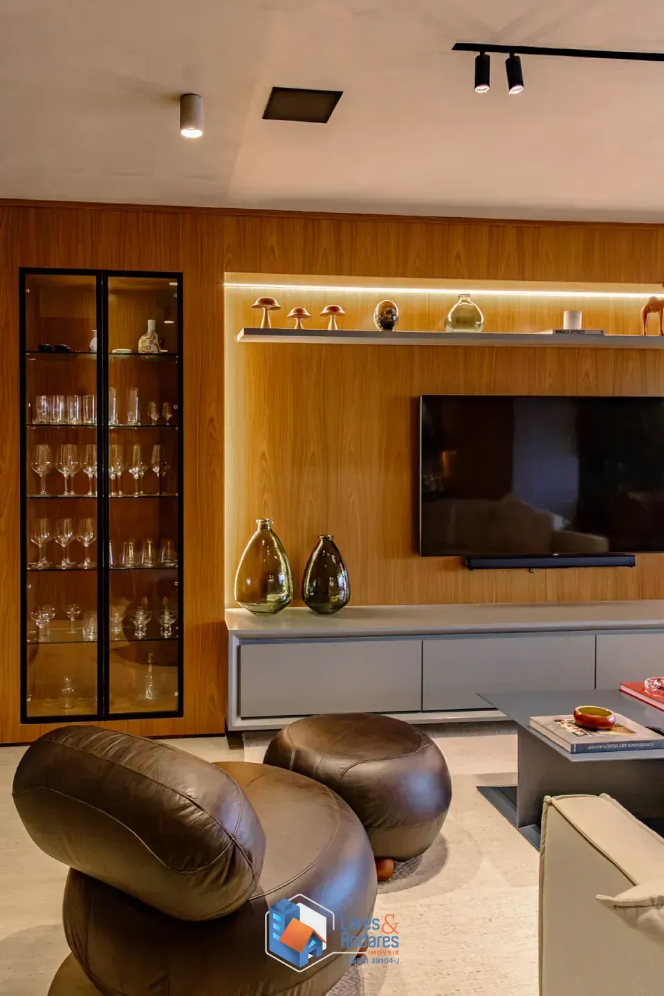 Imagem Apartamento para venda em Pinheiros com 3 quartos, sendo 3 suítes, 160m²