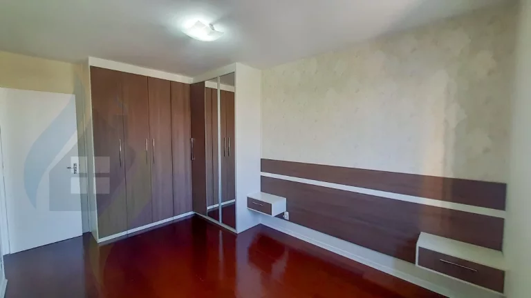 Imagem Apartamento de 2 dormitórios, 1 banheiro, 1 vaga, com 70m² em Centro, São Bernardo do Campo
