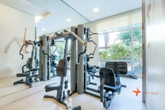 Imagem Apartamento à venda em Pinheiros, São Paulo-SP: 3 quartos, 3 suítes, 3 salas, 5 banheiros, 3 vagas, 150m. Próximo ao Hospital das Clinicas!