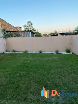 Imagem Geminada com terreno diferenciado!