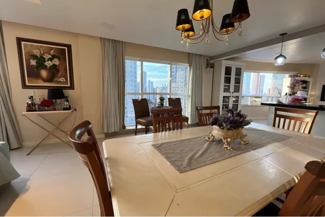 Imagem Apartamento para venda no bairro Centro em Balneário Camboriú