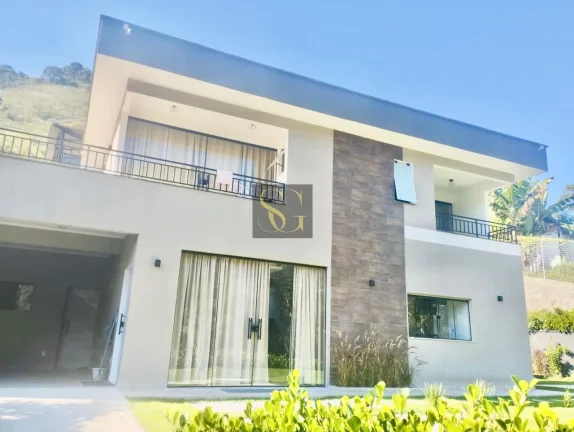 Foto do imóvel Casa para Venda em Teresópolis, Fazenda Suiça, 3 dormitórios, 3 suítes, 3 banheiros, 2 vagas em Avenida Zurich
