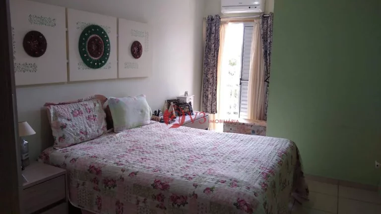 Imagem Casa com 3 dormitórios à venda, 150 m por R$ 580.000,00 - Arthur Alvim - São Paulo/SP
