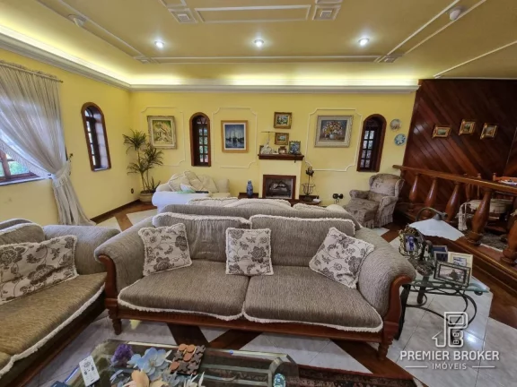 Imagem Casa à venda, 368 m² por R$ 1.599.900,00 - Parque do Imbui - Teresópolis/RJ