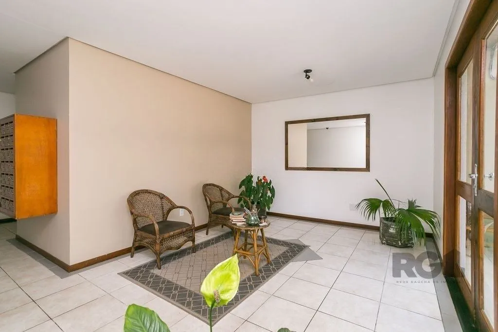 Imagem Apartamento 59m² - 2 dormitórios e 1 vaga no bairro Cavalhada