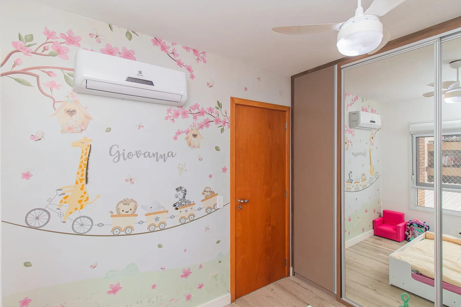Imagem APARTAMENTO 2 DORMITÓRIOS 1 SUITE 2 VAGAS