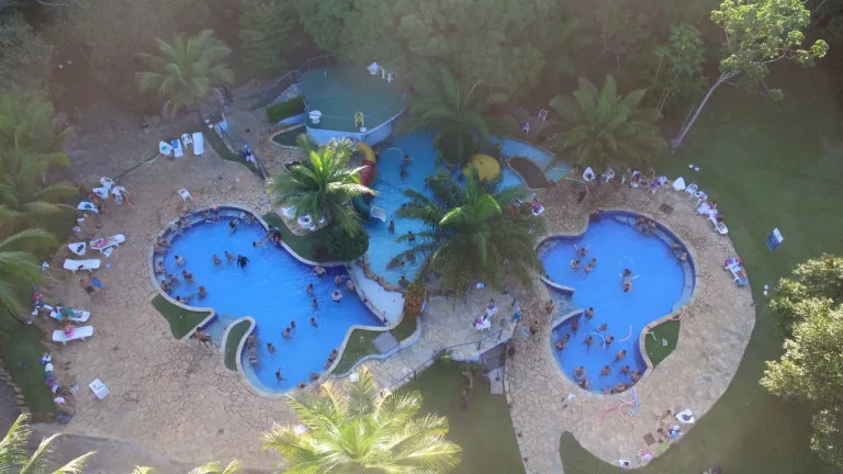 Imagem Terreno à Venda, 430 m² em Condomínio Del Fiori - Caldas Novas
