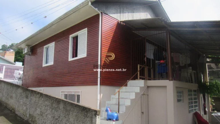 Imagem Casa para Venda em Concórdia, Industriários, 3 dormitórios, 1 banheiro