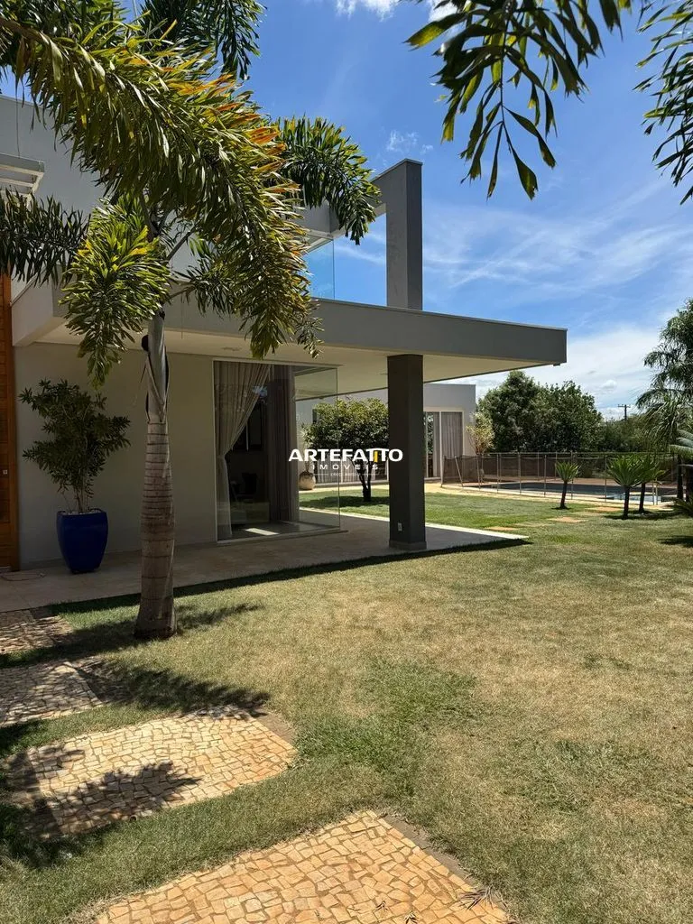 Imagem Sítio à venda em Cristais Paulista, Centro, com 3 quartos, 2500m2