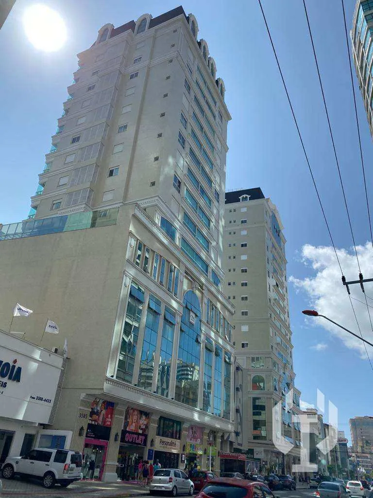 Imagem Apartamento à venda, no Ed. Vogue CNA em Itapema, Meia Praia, com 4 quartos, 185,00m2