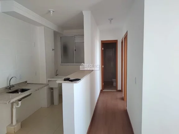 Imagem Apartamento com 2 Dormitórios no Condomínio Park Primavera, no bairro Conjunto Manoel Mendes - Uberaba