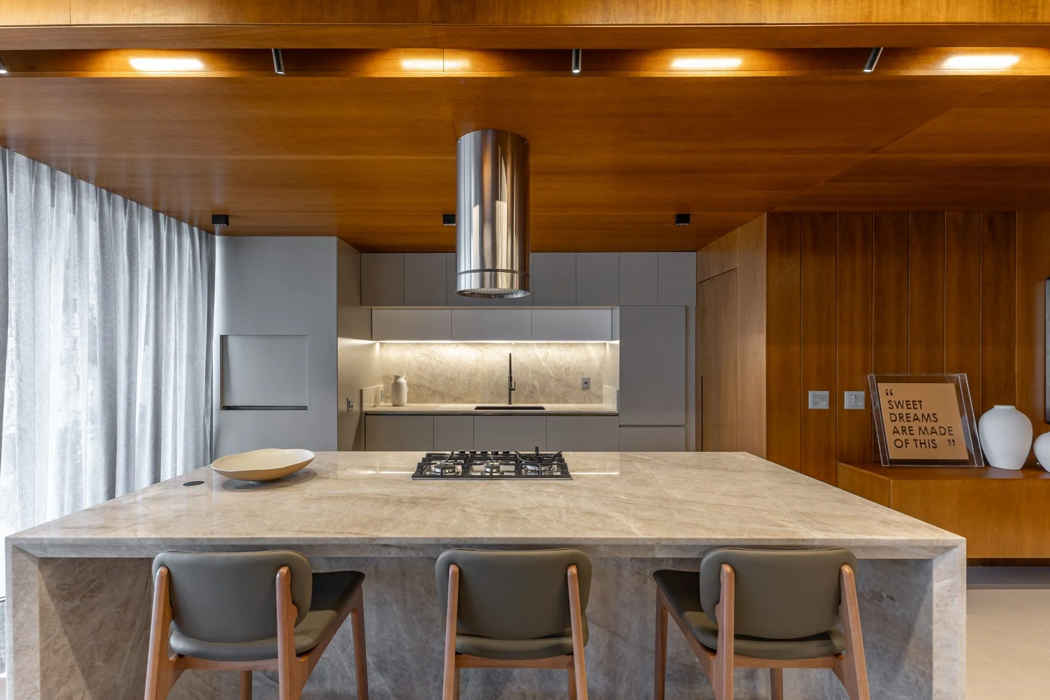 Imagem Apartamento à venda em Torres, Centro, com 4 quartos, 322m2