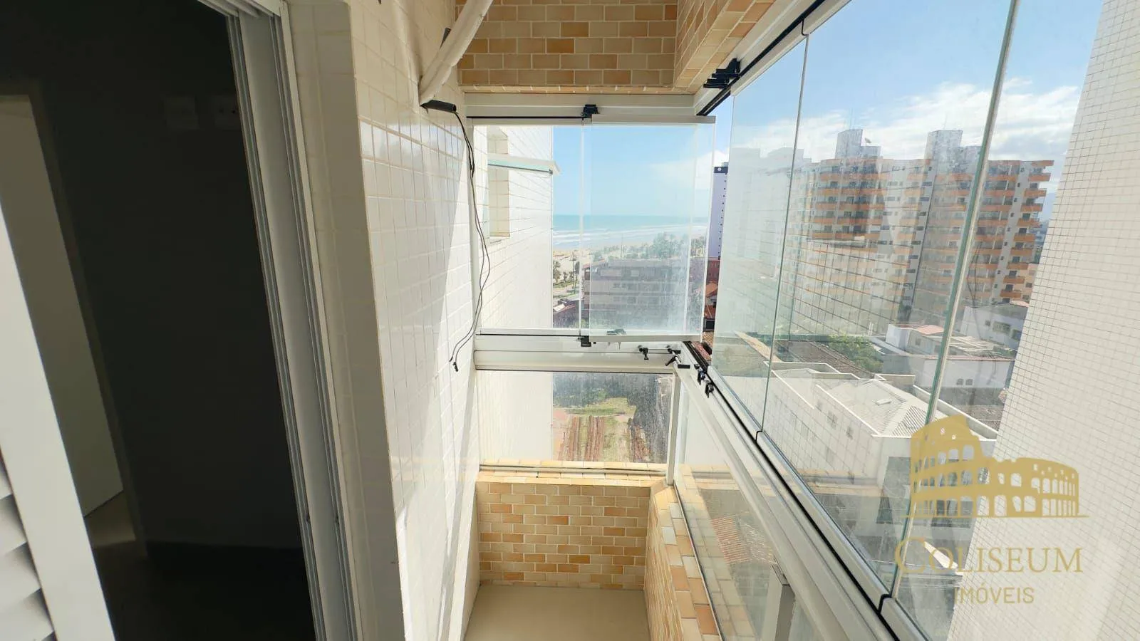 Imagem Apartamento com 3 dormitórios à venda, 90 m² por R$ 660.000,00 - Vila Assunção - Praia Grande/SP
