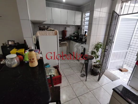 Imagem Apartamento Terreo de 2 dormitórios muito bem localizado no bairro da Encruzilhada pertinho da Ana costa em Santos (SP) por R$.350.000,00.