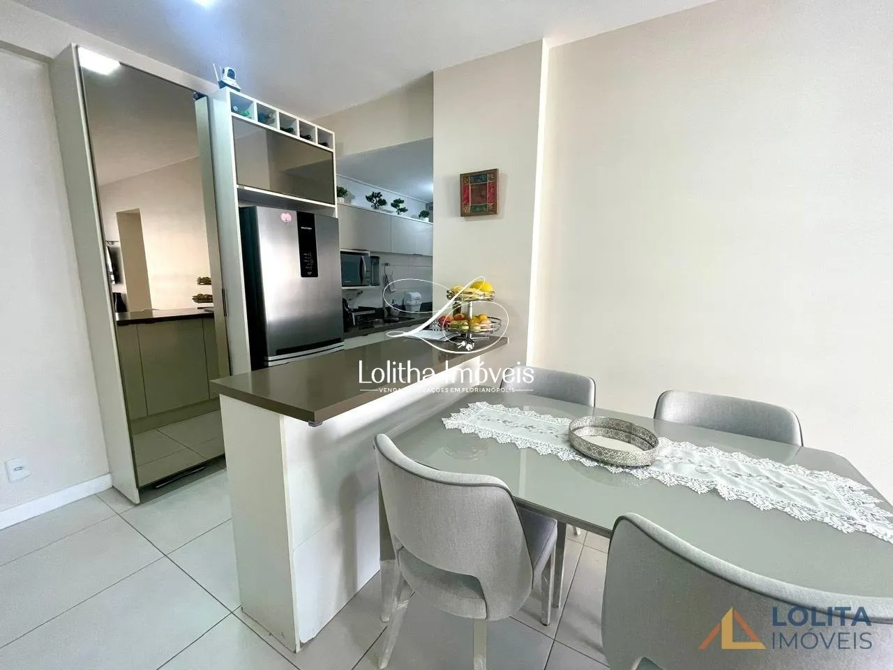 Imagem ALUGA-SE APARTAMENTO DE 3 QUARTOS E 2 VAGAS DE GARAGENS NO ITACORUBI, FLORIANÓPOLIS/SC.