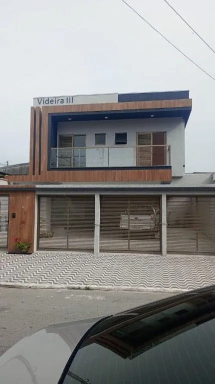 Foto do imóvel Casa em condomínio à Venda em Maracanã, Praia Grande - SP em Maracanã, Praia Grande - SP