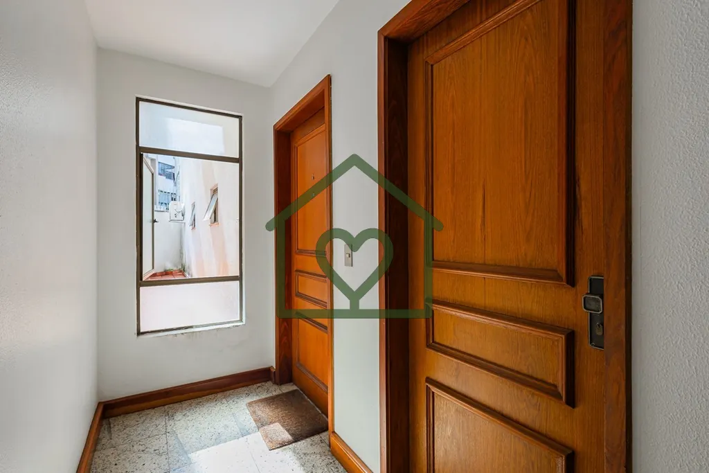 Imagem Excelente apartamento semi mobiliado com "sacada e lareira"na Tauphick Saadi!
Com 149m2 de 3 dormitÃ...