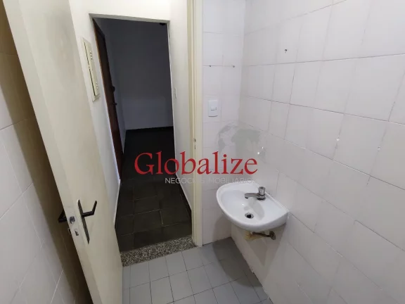 Imagem SALA COMERCIAL PARA LOCAÇÃO NO BAIRRO DO BOQUEIRÃO EM SANTOS (SP) POR R$.3.600,00 O PACOTE.