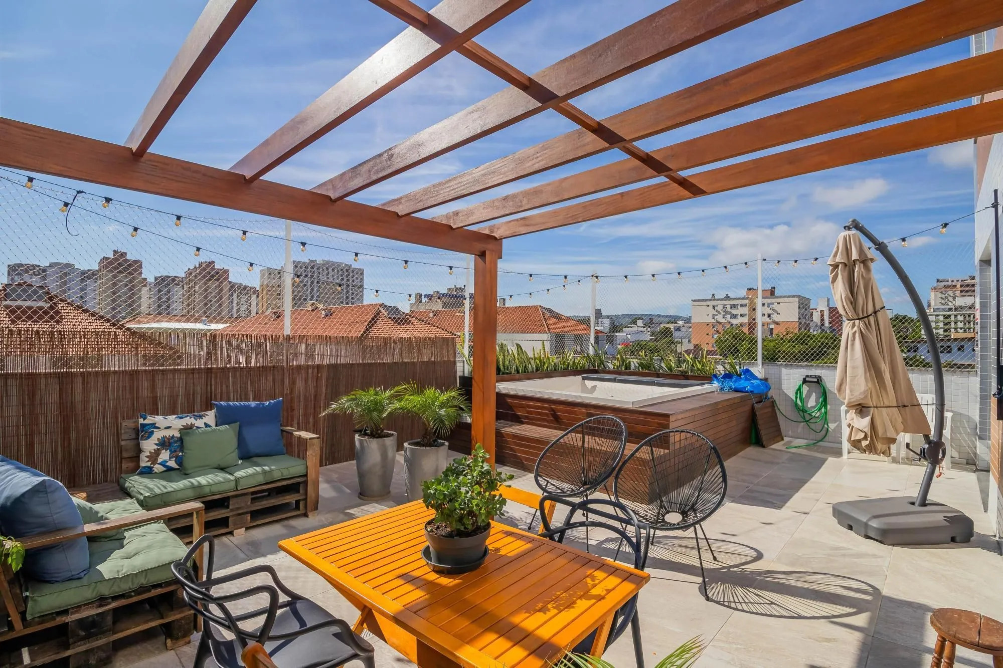 Imagem Apartamento garden semi-mobiliado e decorado no bairro Jardim Lindóia