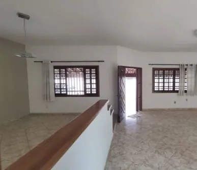 Imagem Casa à venda 2 Quartos, 2 Vagas, 250M², Vila Suiça, Pindamonhangaba - SP