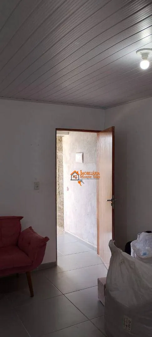 Imagem Sobrado com 2 dormitórios à venda, 100 m² por R$ 220.000,00 - Parque Santos Dumont - Guarulhos/SP