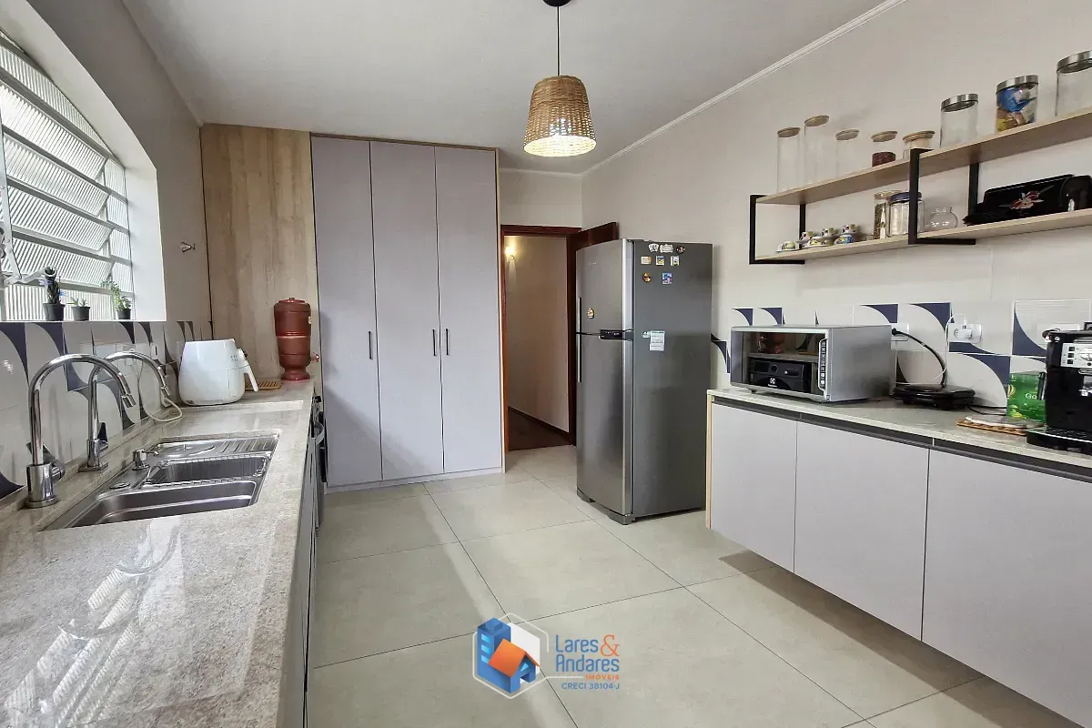 Imagem Sobrado para venda em Vila Mazzei com 3 quartos, sendo 2 suítes, 122m²
