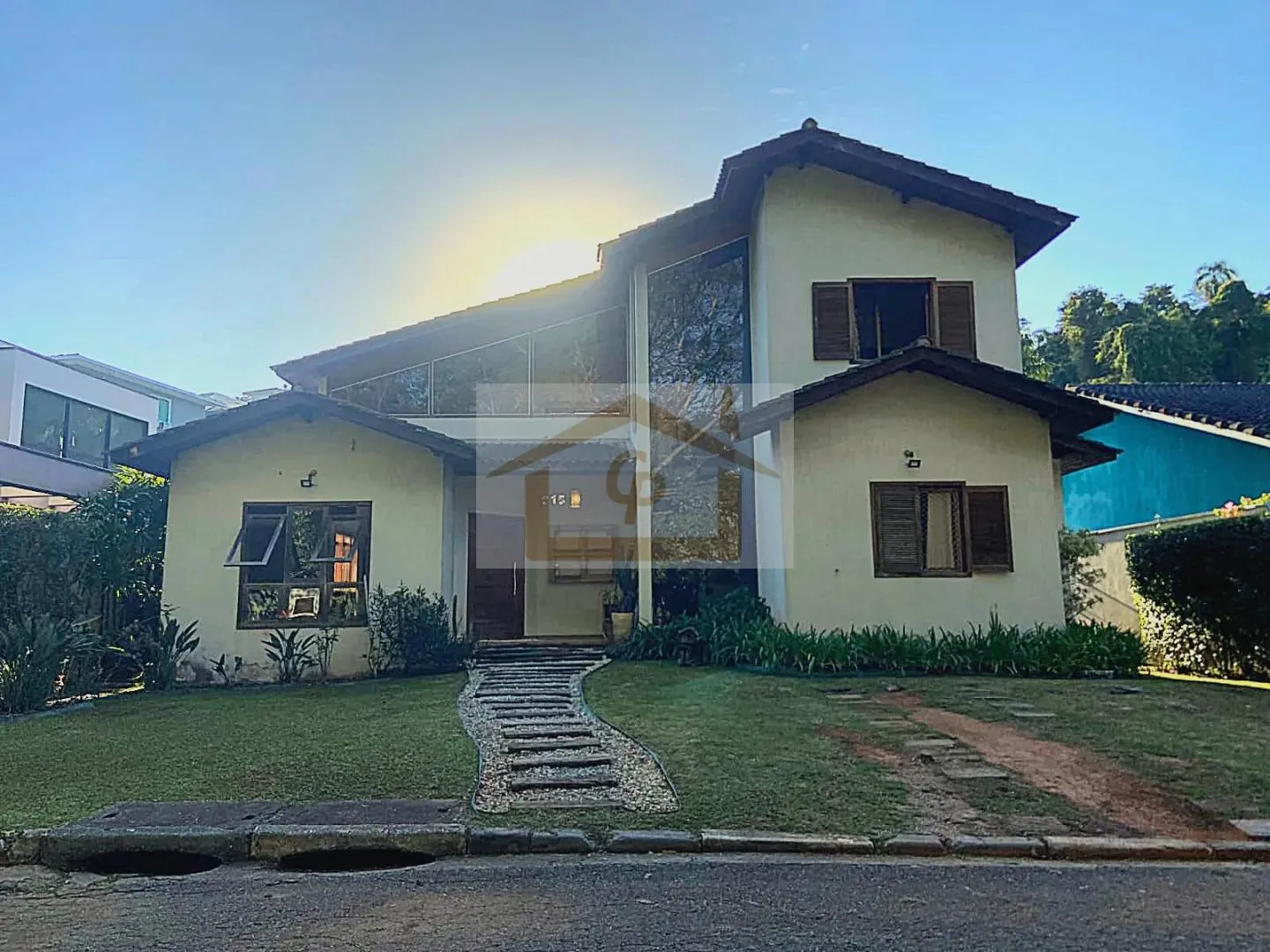 Foto do imóvel Sua nova casa te espera no condomínio dos sonhos! 3 suítes, 4 vagas