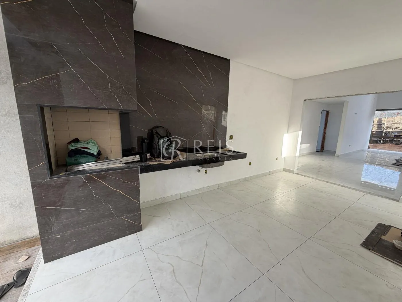 Imagem Casa para Venda em Rio das Ostras, Viverde, 3 dormitórios, 2 suítes, 3 banheiros, 4 vagas