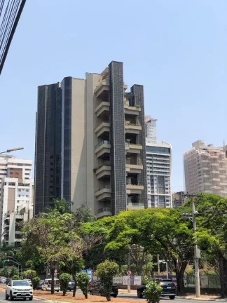 Imagem Casa com ponto comercial à venda no Setor Marista - Goiânia/GO