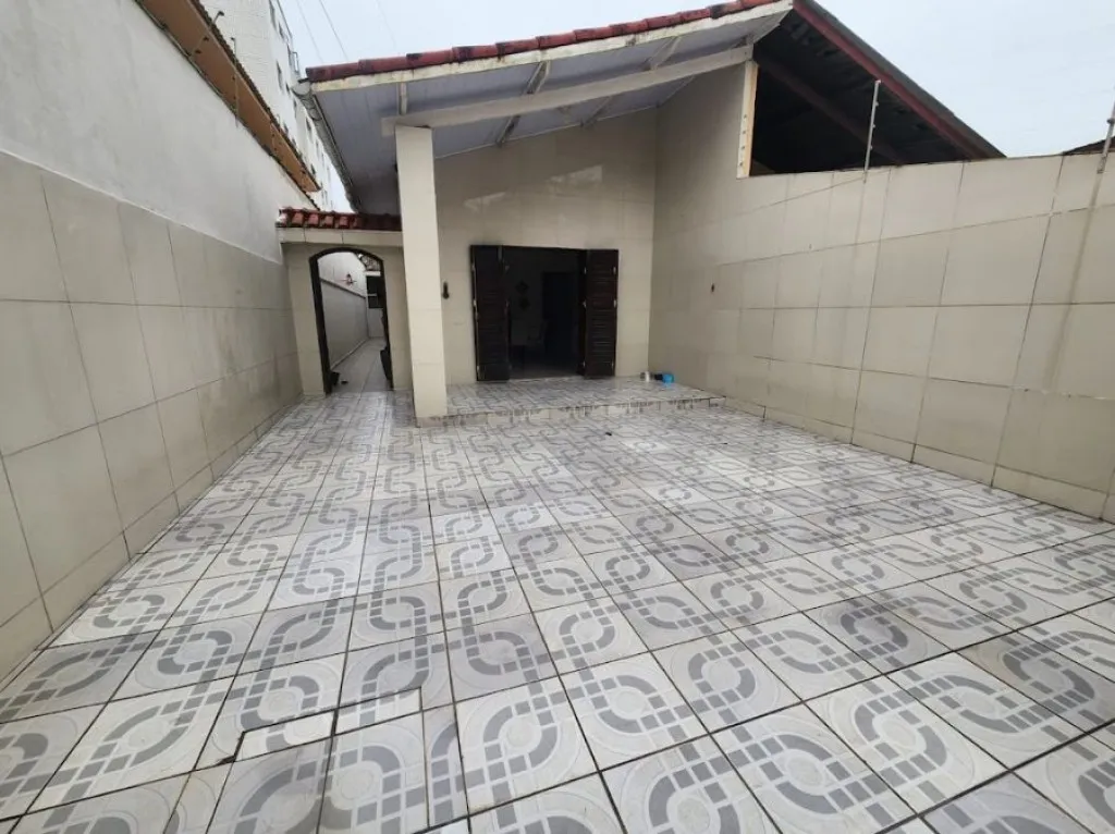 Imagem CASA COM 96,00 m² - SOLEMAR - PRAIA GRANDE SP