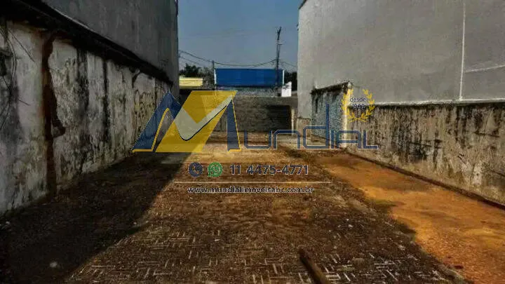 Imagem Terreno à Venda no Bairro Bom Pastor - 200 m² de Excelente Potencial