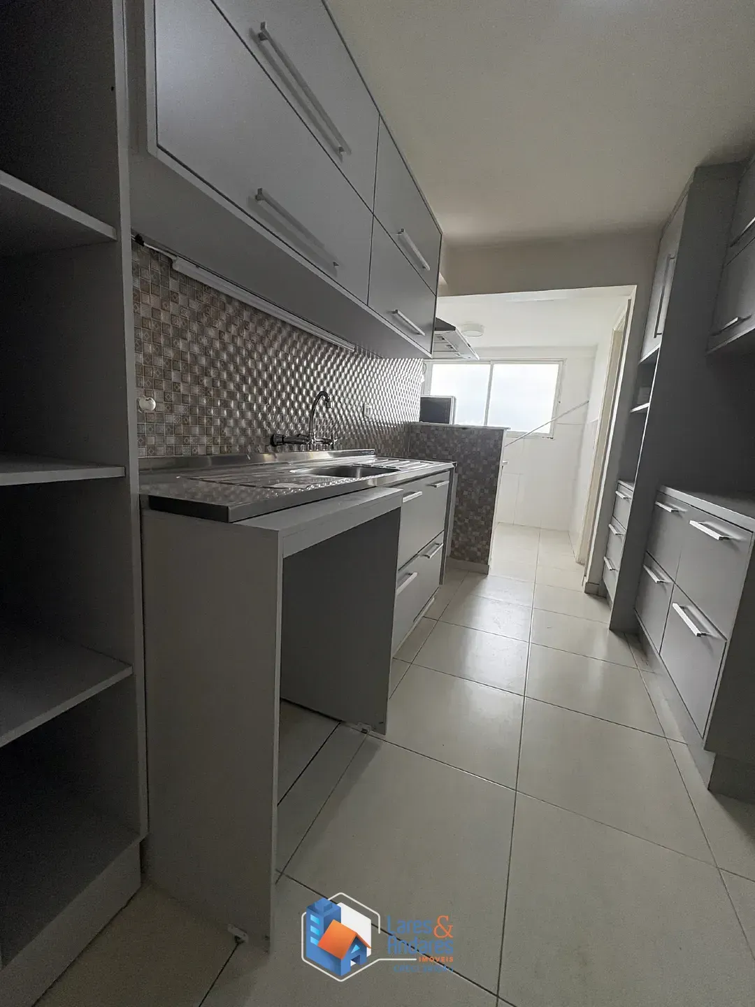 Imagem Apartamento para venda em Moema com 2 quartos, sendo 1 suíte, 85m²