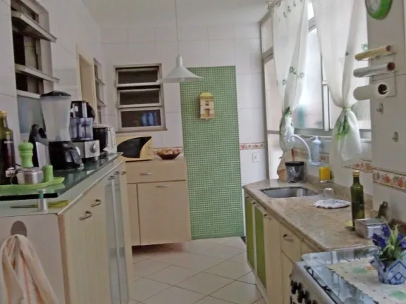 Imagem Apartamento com 3 Quartos à Venda, 286 m²em Icaraí - Niterói