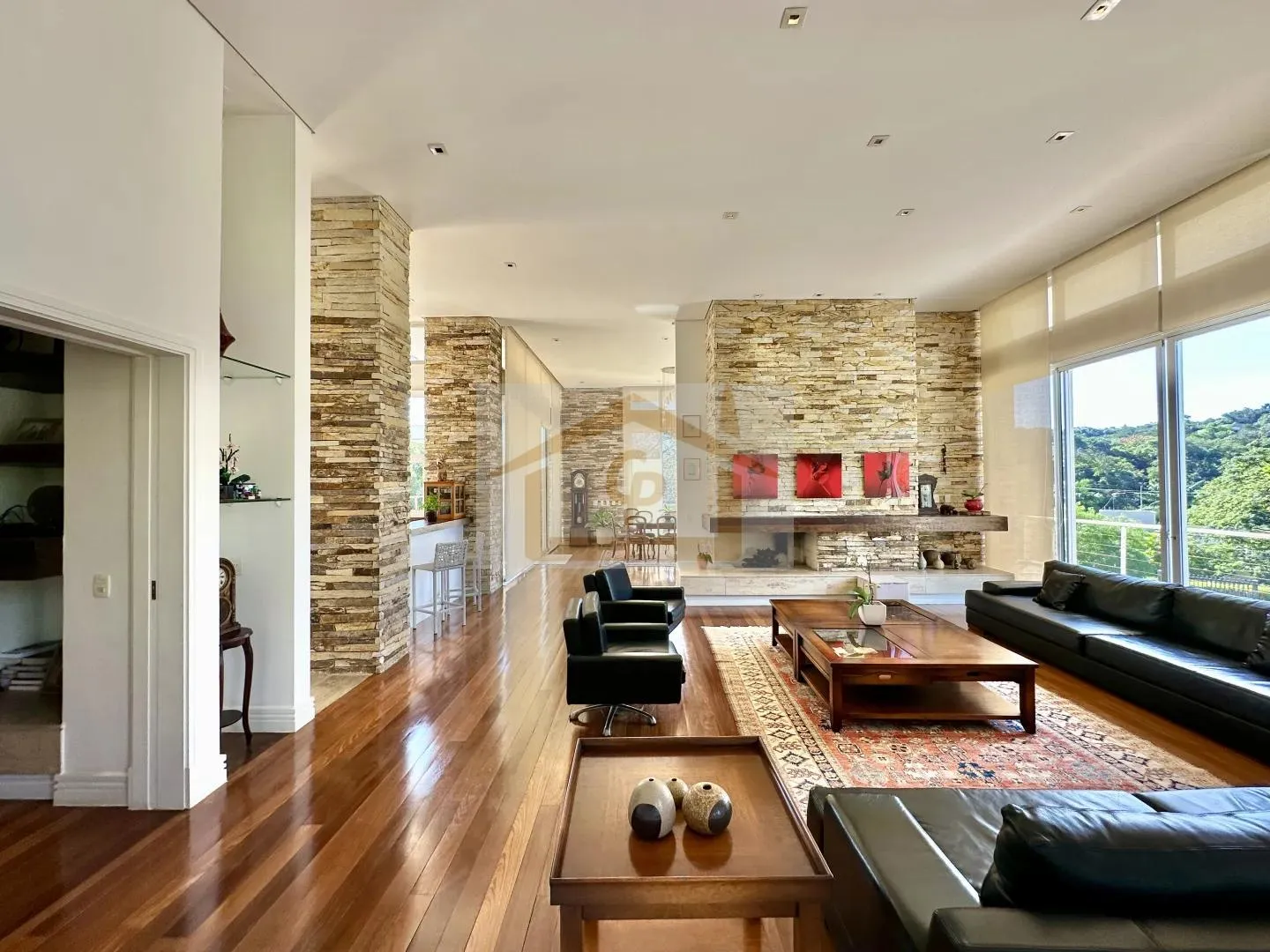 Imagem 4suítes Linda casa TÉRREA, vista 180°. Piscina, gourmet, 3 lareiras, 10 vagas cobertas