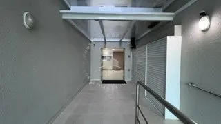 Imagem Apartamento com sofisticação e vista permanente para o oceano no litoral catarinense.