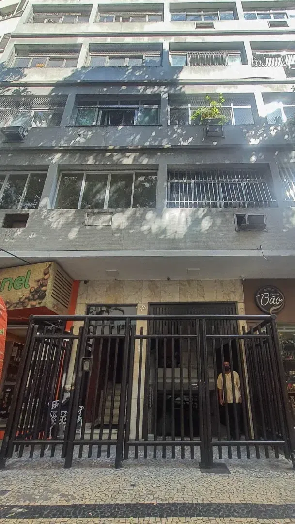 Imagem Apartamento com 2 Quartos à Venda, 106 m² em Copacabana - Rio de Janeiro