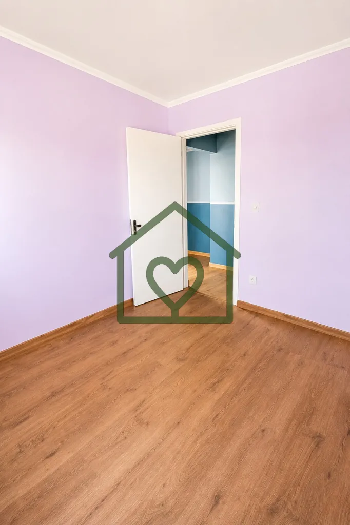 Imagem Apartamento de 3 dormitórios no bairro Cavalhada 
 
Excelente oportunidade para quem busca conforto...